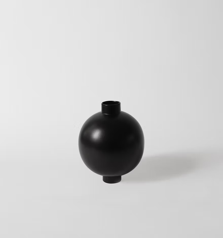 满 Man Vase No.2 by OPEN OBJECT