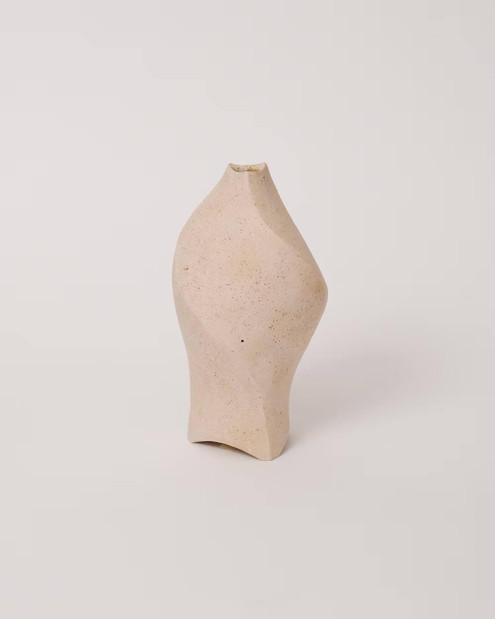 Vase #2 by 高田 かえ Takada Kae