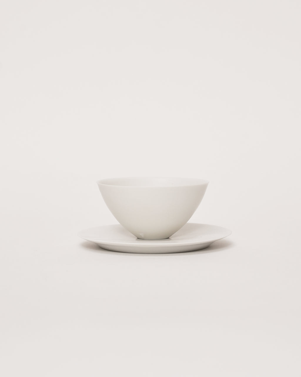 Tea Cup & Saucer by Yoshida Naotsugu 吉田直嗣