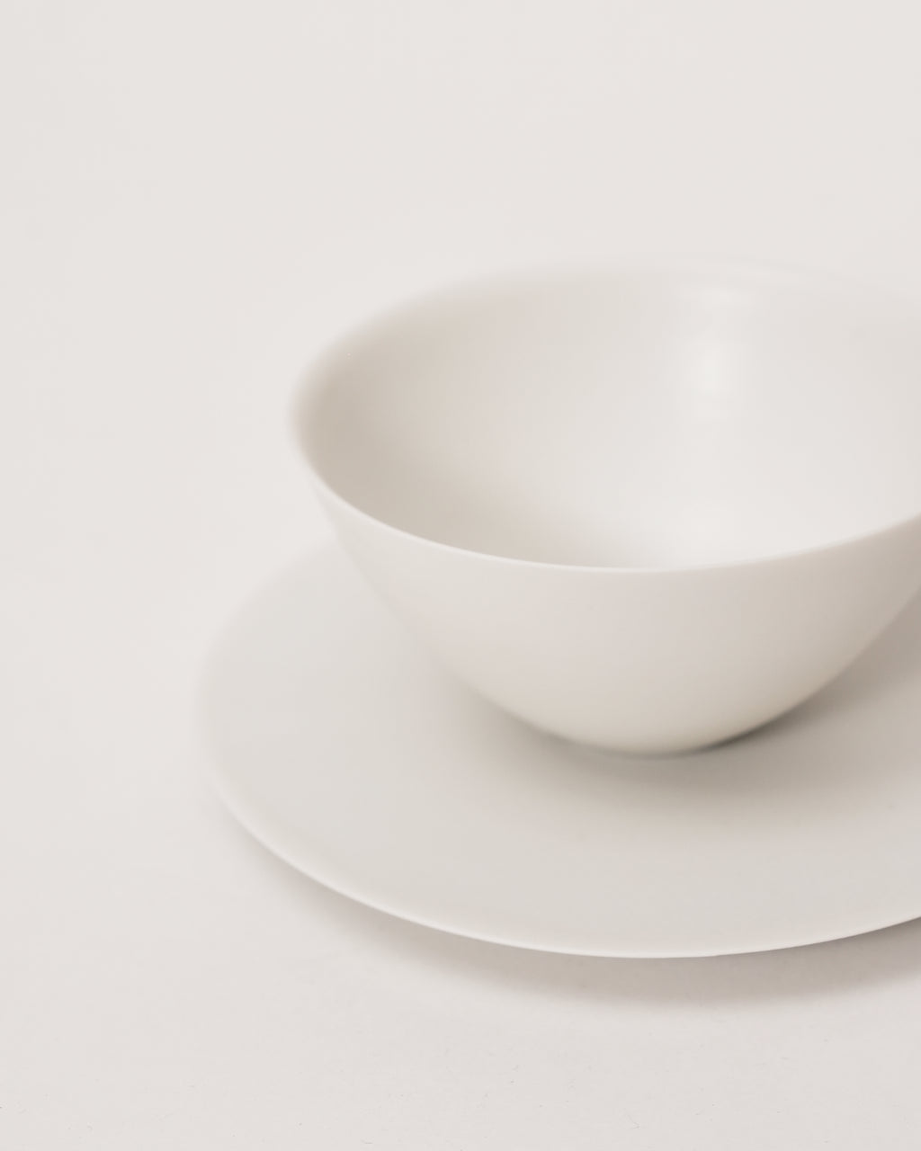 Tea Cup & Saucer by Yoshida Naotsugu 吉田直嗣